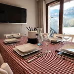 Cascades, 3 Bedroom With Shared Pool.