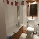 Cascades, 3 Bedroom With Shared Pool.