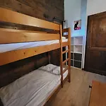 Feriehus Cascades, 3 Bedroom With Shared Pool. Samoëns