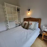 Cascades, 3 Bedroom With Shared Pool.