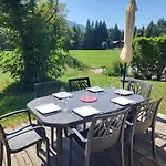 Cascades, 3 Bedroom With Shared Pool.