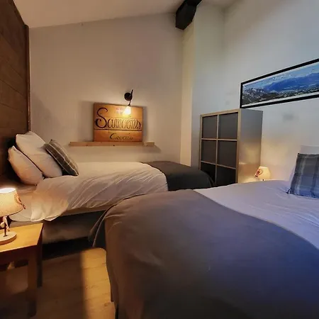 Cascades, 3 Bedroom With Shared Pool. Samoëns